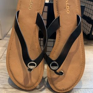 Aldo flip flops